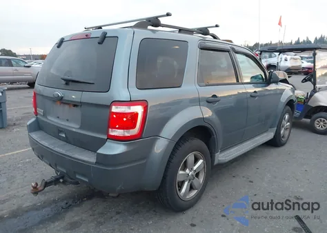 2011 Ford Escape Xlt z USA, uszkodzony, nr VIN 1FMCU9D72BKA56487